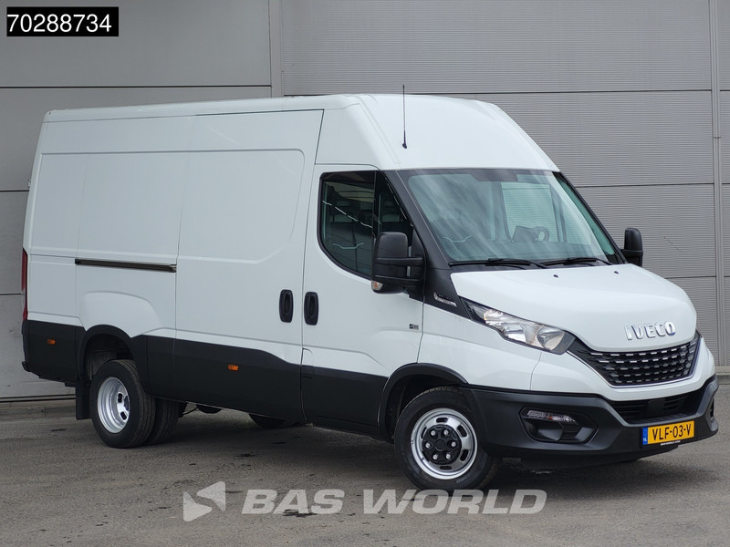 Iveco Daily 35C18 3.0L Automaat Dubbellucht L2H2 3,5t Trekhaak Airco Cruise Camera Euro6 L2 12m3 Airco Trekhaak Cruise control - Furgon: 3 kép. Iveco Daily 35C18 3.0L Automaat Dubbellucht L2H2 3,5t Trekhaak Airco Cruise Camera Euro6 L2 12m3 Airco Trekhaak Cruise control - Furgon: 3 kép.