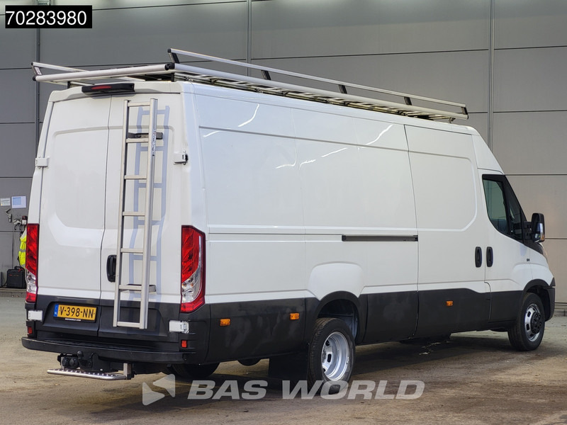 Iveco Daily 35C18 3.0L Automaat Dubbellucht L3H2 180PK 3,5t Trekhaak Airco Cruise Camera Imperiaal Euro6 L3 16m3 Airco Trekhaak Cruise contr - Furgon: 5 kép. Iveco Daily 35C18 3.0L Automaat Dubbellucht L3H2 180PK 3,5t Trekhaak Airco Cruise Camera Imperiaal Euro6 L3 16m3 Airco Trekhaak Cruise contr - Furgon: 5 kép.