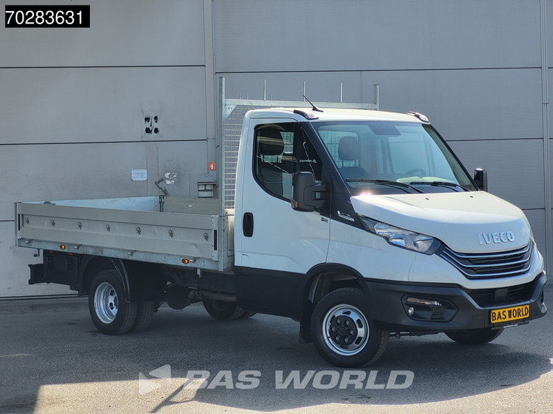 Iveco Daily 35C18 3.0L Open Laadbak Dubbellucht 3,5t Trekhaak Airco Cruise Camera Parkeersensoren Euro6 Meubelbak Koffer Airco Trekhaak Crui - Platós kisteherautó: 3 kép. Iveco Daily 35C18 3.0L Open Laadbak Dubbellucht 3,5t Trekhaak Airco Cruise Camera Parkeersensoren Euro6 Meubelbak Koffer Airco Trekhaak Crui - Platós kisteherautó: 3 kép.