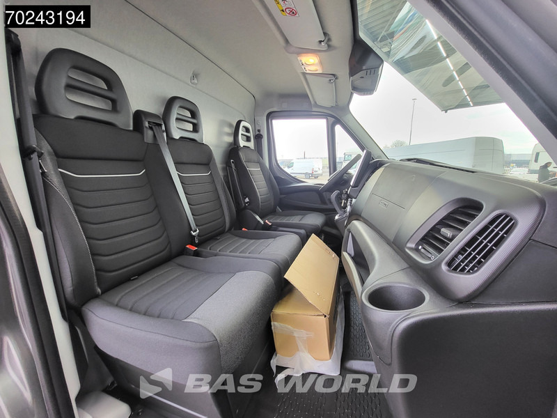 Új Dobozos kisteherautó Iveco Daily 35C18 Automaat Dhollandia 1000kg Laadklep ACC Navi Airco Zijdeur Bakwagen Meubelbak Koffer m3 Airco: 14 kép.