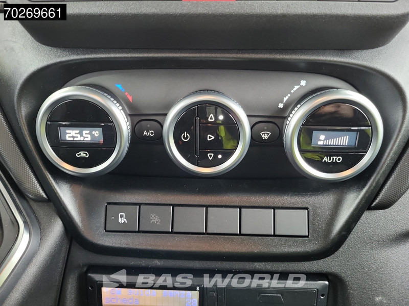 Új Platós kisteherautó Iveco Daily 35C21 3.0 210PK Black Edition 2025model Dubbel Cabine Open laadbak 3.5t Trekhaak CarPlay ACC LED Pritsche Pickup Airco Dubbel ca: 15 kép.