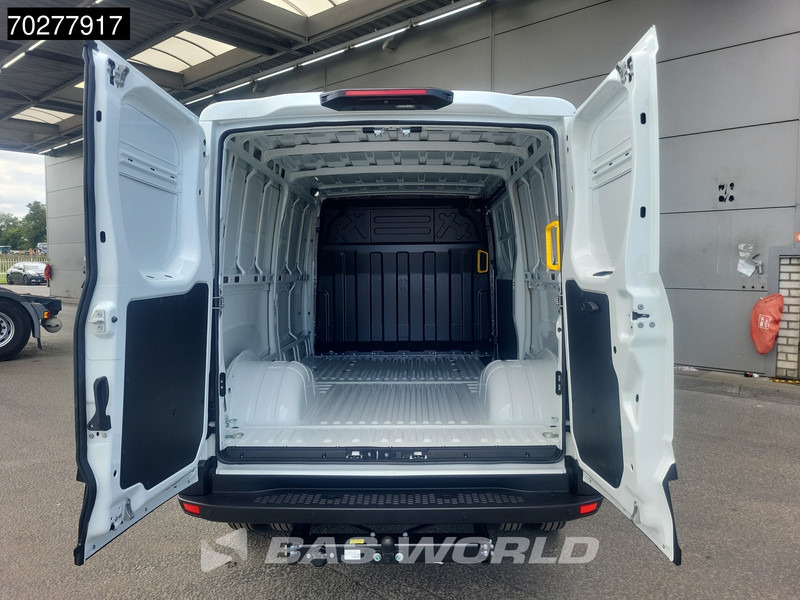 Iveco Daily 35C21 3.0L 210PK Automaat L2H1 Dubbellucht LED ACC 3.5t trekhaak Navi Laag dak 9m3 Airco Trekhaak - Furgon: 3 kép. Iveco Daily 35C21 3.0L 210PK Automaat L2H1 Dubbellucht LED ACC 3.5t trekhaak Navi Laag dak 9m3 Airco Trekhaak - Furgon: 3 kép.