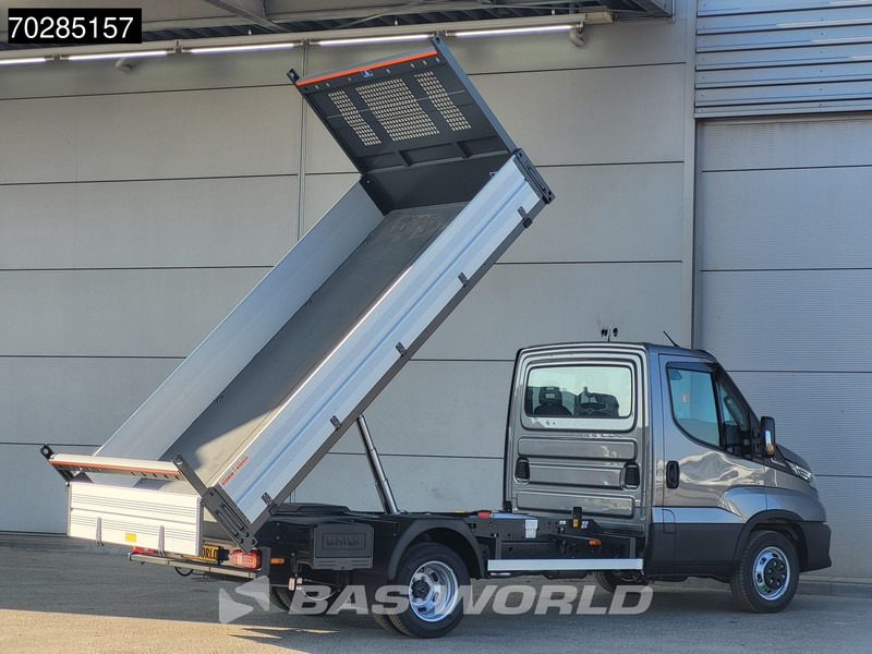 Iveco Daily 35C21 3.0L 210PK Automaat Open Laadbak 2025 ACC Airco CarPlay Pritsche Pickup Open Box Airco - Platós kisteherautó: 5 kép. Iveco Daily 35C21 3.0L 210PK Automaat Open Laadbak 2025 ACC Airco CarPlay Pritsche Pickup Open Box Airco - Platós kisteherautó: 5 kép.