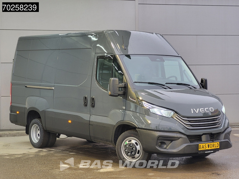 Iveco Daily 35C21 3.0L 2x Schuifdeur 2025model L2H2 ACC Camera LED CarPlay Dubbellucht L2 12m3 Airco - Furgon: 2 kép. Iveco Daily 35C21 3.0L 2x Schuifdeur 2025model L2H2 ACC Camera LED CarPlay Dubbellucht L2 12m3 Airco - Furgon: 2 kép.