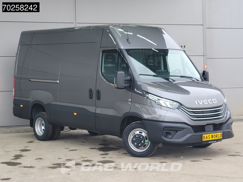 Iveco Daily 35C21 3.0L Automaat 2025model L2H2 ACC Camera Parkeersensoren LED CarPlay Dubbellucht L2 12m3 Airco - Furgon: 2 kép. Iveco Daily 35C21 3.0L Automaat 2025model L2H2 ACC Camera Parkeersensoren LED CarPlay Dubbellucht L2 12m3 Airco - Furgon: 2 kép.