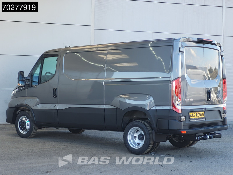 Iveco Daily 35C21 3.0L Automaat Laag Dak 210PK Dubbellucht L2H1 3,5t Trekhaak ACC Navi LED Airco Cruise Camera Parkeersensoren Euro6 L2 9m3 - Furgon: 2 kép. Iveco Daily 35C21 3.0L Automaat Laag Dak 210PK Dubbellucht L2H1 3,5t Trekhaak ACC Navi LED Airco Cruise Camera Parkeersensoren Euro6 L2 9m3 - Furgon: 2 kép.