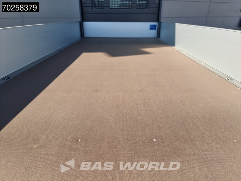 Iveco Daily 35C21 3.0L Black Edition Automaat 210PK 2025-Model Open laadbak Dubbellucht CarPlay ACC LED 3,5T Trekvermogen Euro6 Pritsche Pic - Platós kisteherautó: 3 kép. Iveco Daily 35C21 3.0L Black Edition Automaat 210PK 2025-Model Open laadbak Dubbellucht CarPlay ACC LED 3,5T Trekvermogen Euro6 Pritsche Pic - Platós kisteherautó: 3 kép.