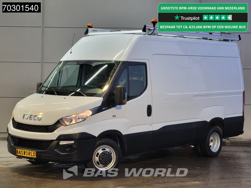 Iveco Daily 35C21 3.0L Dubbellucht 3,5t Trekhaak 210PK L2H2 Airco Cruise Camera Imperiaal Werkplaatsinrichting Euro6 L2 Airco Trekhaak Cruis - Furgon: 1 kép. Iveco Daily 35C21 3.0L Dubbellucht 3,5t Trekhaak 210PK L2H2 Airco Cruise Camera Imperiaal Werkplaatsinrichting Euro6 L2 Airco Trekhaak Cruis - Furgon: 1 kép.