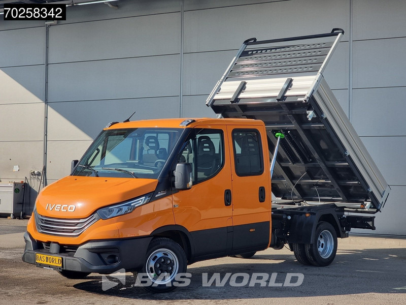 Iveco Daily 35C21 3-Zijdige Kipper Dubbel Cabine 210PK 3.0L Dubbellucht 3,5t Trekhaak ACC Airco LED Camera CarPlay Euro6 Tipper Benne Kieper - Billenőplatós kisteherautó: 5 kép. Iveco Daily 35C21 3-Zijdige Kipper Dubbel Cabine 210PK 3.0L Dubbellucht 3,5t Trekhaak ACC Airco LED Camera CarPlay Euro6 Tipper Benne Kieper - Billenőplatós kisteherautó: 5 kép.