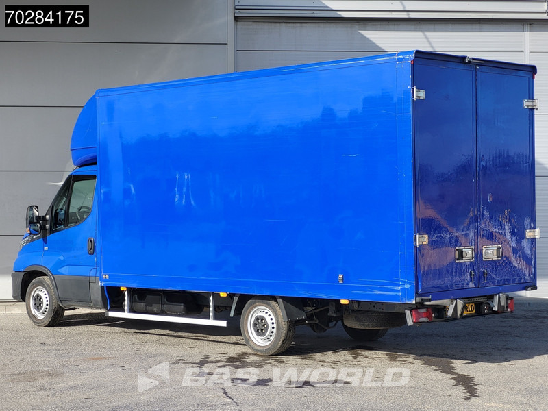 Iveco Daily 35S14 Automaat Bakwagen Achterdeuren 488cm lang! Airco Cruise Euro6 Meubelbak Koffer 23m3 Airco Cruise control - Dobozos kisteherautó: 2 kép. Iveco Daily 35S14 Automaat Bakwagen Achterdeuren 488cm lang! Airco Cruise Euro6 Meubelbak Koffer 23m3 Airco Cruise control - Dobozos kisteherautó: 2 kép.