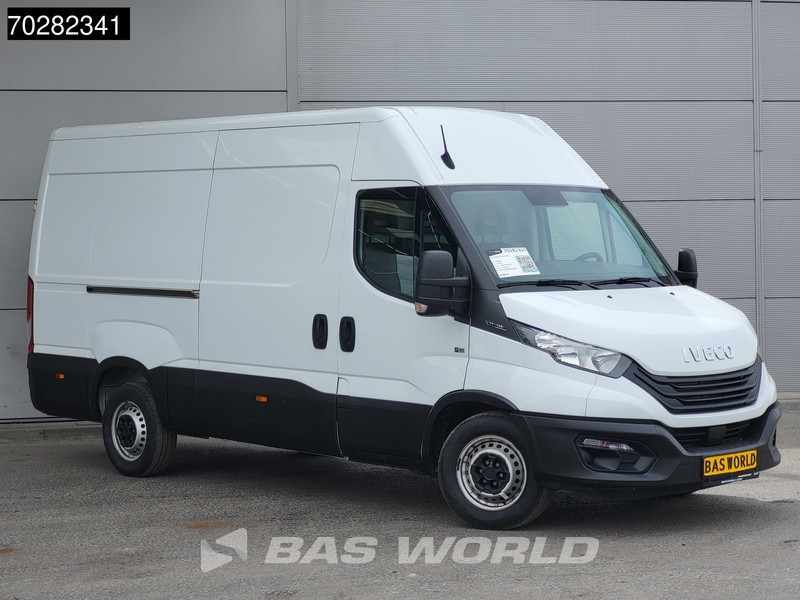 Iveco Daily 35S14 L2H2 3,5t Trekhaak Airco Cruise Euro6 L2 12m3 Airco Trekhaak Cruise control - Furgon: 2 kép. Iveco Daily 35S14 L2H2 3,5t Trekhaak Airco Cruise Euro6 L2 12m3 Airco Trekhaak Cruise control - Furgon: 2 kép.