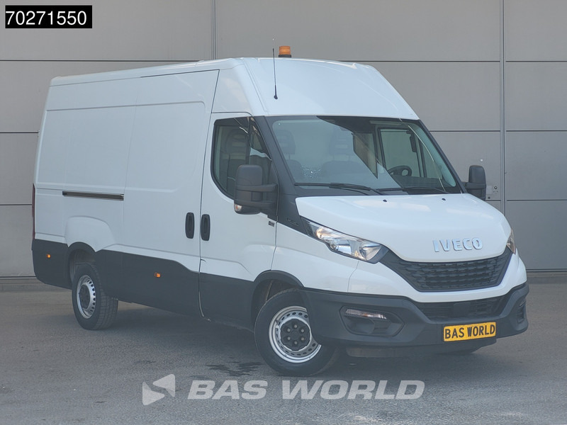 Iveco Daily 35S14 L2H2 Euro6 Camera Airco Cruise 3.5t trekgewicht L2 12m3 Airco Cruise control - Furgon: 5 kép. Iveco Daily 35S14 L2H2 Euro6 Camera Airco Cruise 3.5t trekgewicht L2 12m3 Airco Cruise control - Furgon: 5 kép.