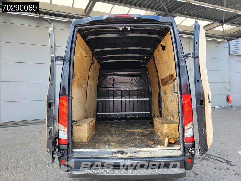 Iveco Daily 35S16 160PK L2H2 Navi Camera Airco Cruise 11m3 Airco Cruise control - Furgon: 3 kép. Iveco Daily 35S16 160PK L2H2 Navi Camera Airco Cruise 11m3 Airco Cruise control - Furgon: 3 kép.