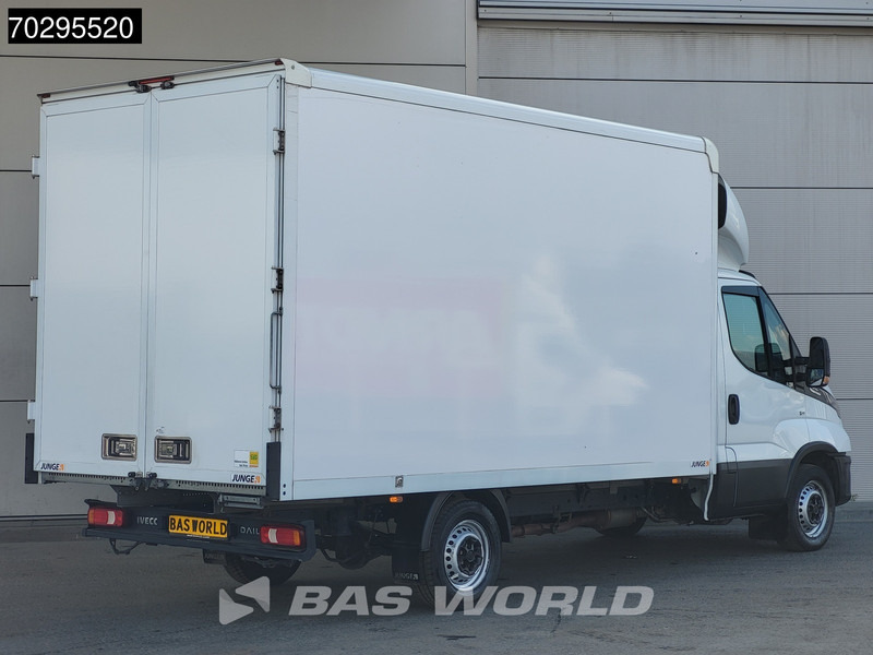 Iveco Daily 35S16 Automaat Bakwagen Achterdeuren 160PK Airco Camera Euro6 Meubelbak Koffer 21m3 Airco - Dobozos kisteherautó: 5 kép. Iveco Daily 35S16 Automaat Bakwagen Achterdeuren 160PK Airco Camera Euro6 Meubelbak Koffer 21m3 Airco - Dobozos kisteherautó: 5 kép.