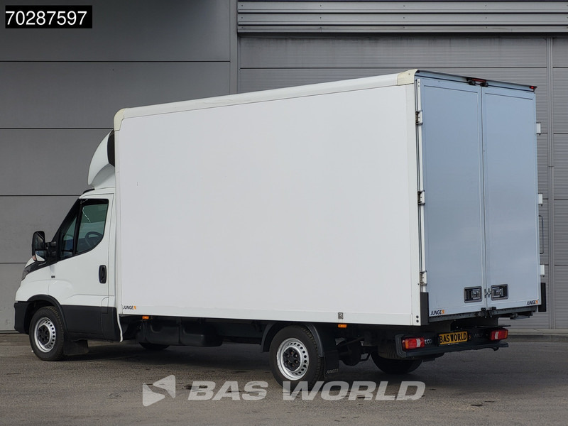 Iveco Daily 35S16 Automaat Bakwagen Achterdeuren Airco Camera Euro6 Meubelbak Koffer 21m3 Airco - Dobozos kisteherautó: 2 kép. Iveco Daily 35S16 Automaat Bakwagen Achterdeuren Airco Camera Euro6 Meubelbak Koffer 21m3 Airco - Dobozos kisteherautó: 2 kép.
