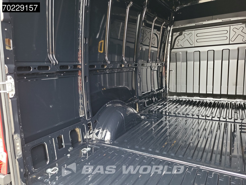 Új Furgon Iveco Daily 35S16 Automaat Black Edition L2H2 Airco Cruise Velgen 3500kg trekgewicht 12m3 Airco Cruise control: 16 kép.