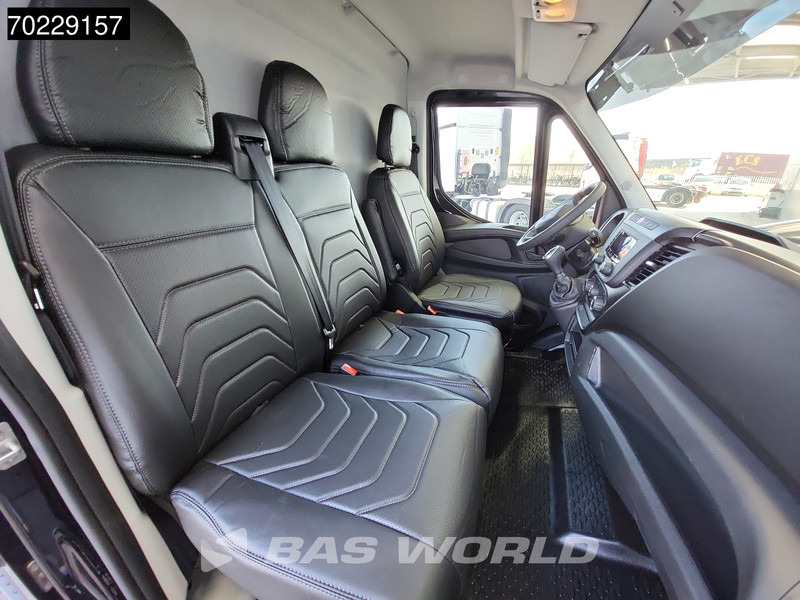 Új Furgon Iveco Daily 35S16 Automaat Black Edition L2H2 Airco Cruise Velgen 3500kg trekgewicht 12m3 Airco Cruise control: 9 kép.