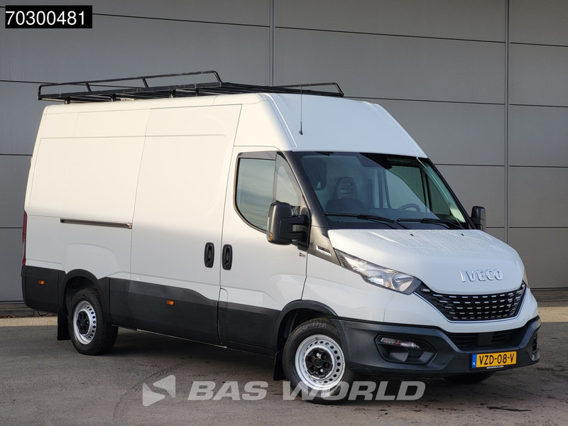 Iveco Daily 35S16 Automaat L2H2 3,5t Trekhaak 160PK Airco Imperiaal Camera Parkeersensoren Imperiaal Euro6 L2 Airco Trekhaak - Furgon: 3 kép. Iveco Daily 35S16 Automaat L2H2 3,5t Trekhaak 160PK Airco Imperiaal Camera Parkeersensoren Imperiaal Euro6 L2 Airco Trekhaak - Furgon: 3 kép.