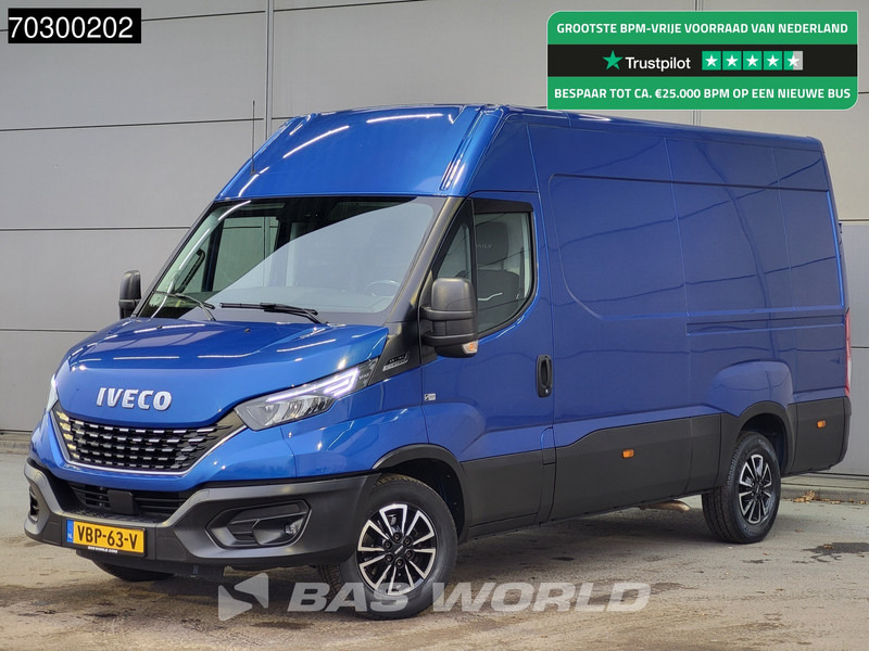 Iveco Daily 35S16 Automaat L2H2 3,5t Trekhaak ACC LED Airco Cruise Camera Parkeersensoren LM-Velgen Euro6 L2 Airco Trekhaak - Furgon: 1 kép. Iveco Daily 35S16 Automaat L2H2 3,5t Trekhaak ACC LED Airco Cruise Camera Parkeersensoren LM-Velgen Euro6 L2 Airco Trekhaak - Furgon: 1 kép.