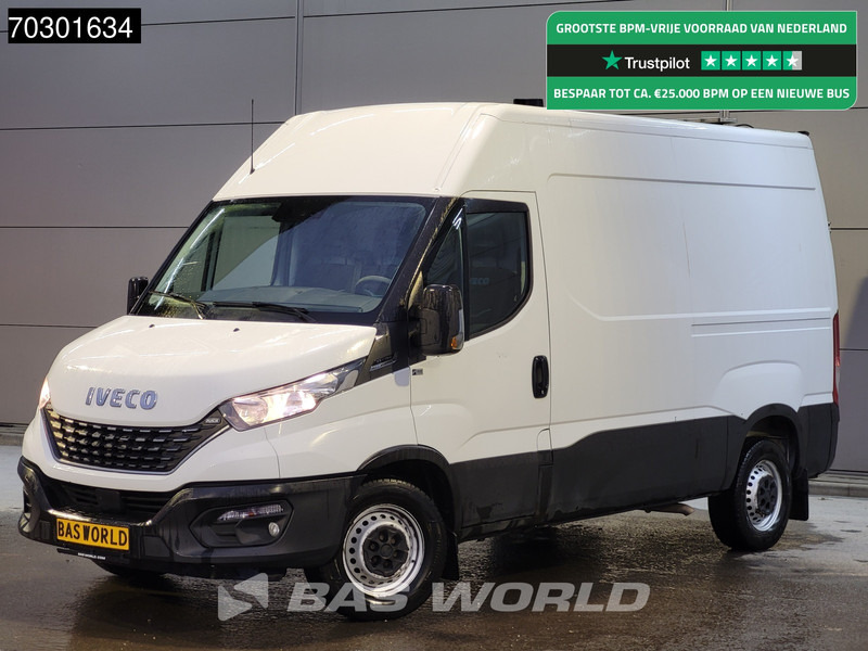 Iveco Daily 35S16 Automaat L2H2 3,5t Trekhaak ACC Navi Airco Camera Standkachel Euro6 L2 Airco Trekhaak - Furgon: 1 kép. Iveco Daily 35S16 Automaat L2H2 3,5t Trekhaak ACC Navi Airco Camera Standkachel Euro6 L2 Airco Trekhaak - Furgon: 1 kép.
