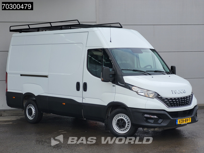 Iveco Daily 35S16 Automaat L2H2 3,5t Trekhaak Airco Camera Parkeersensoren Imperiaal Euro6 L2 Airco Trekhaak - Furgon: 3 kép. Iveco Daily 35S16 Automaat L2H2 3,5t Trekhaak Airco Camera Parkeersensoren Imperiaal Euro6 L2 Airco Trekhaak - Furgon: 3 kép.