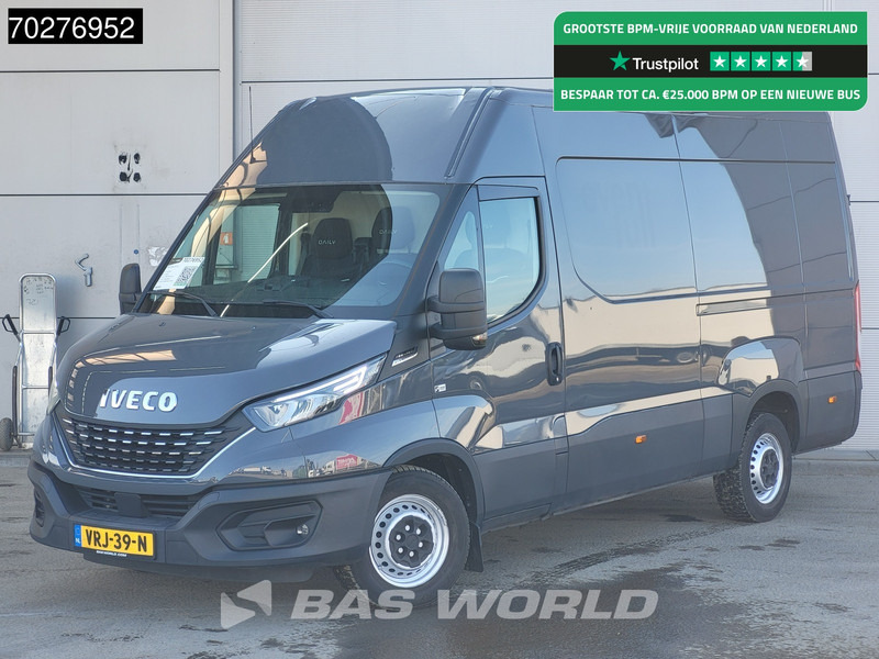 Iveco Daily 35S16 Automaat L2H2 3,5t Trekhaak LED ACC Airco Cruise L2 12m3 Airco Trekhaak - Furgon: 1 kép. Iveco Daily 35S16 Automaat L2H2 3,5t Trekhaak LED ACC Airco Cruise L2 12m3 Airco Trekhaak - Furgon: 1 kép.