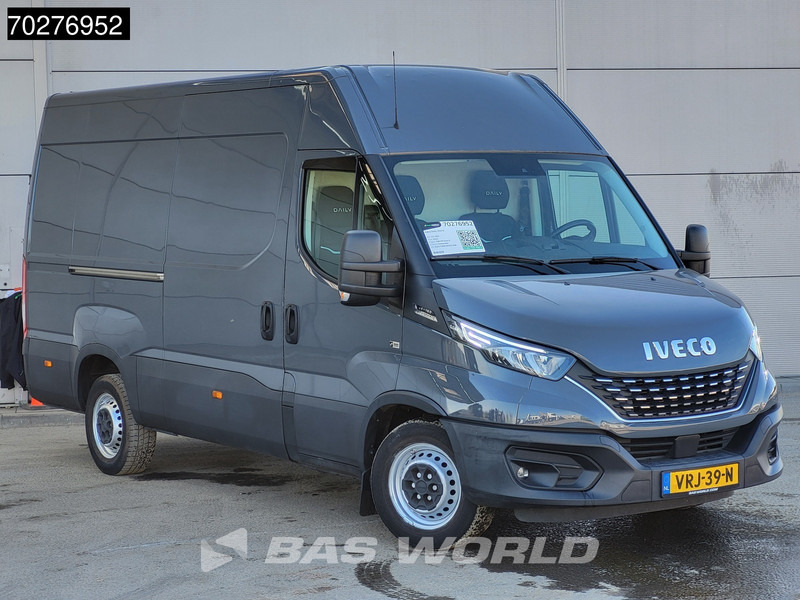 Iveco Daily 35S16 Automaat L2H2 3,5t Trekhaak LED ACC Airco Cruise L2 12m3 Airco Trekhaak - Furgon: 3 kép. Iveco Daily 35S16 Automaat L2H2 3,5t Trekhaak LED ACC Airco Cruise L2 12m3 Airco Trekhaak - Furgon: 3 kép.