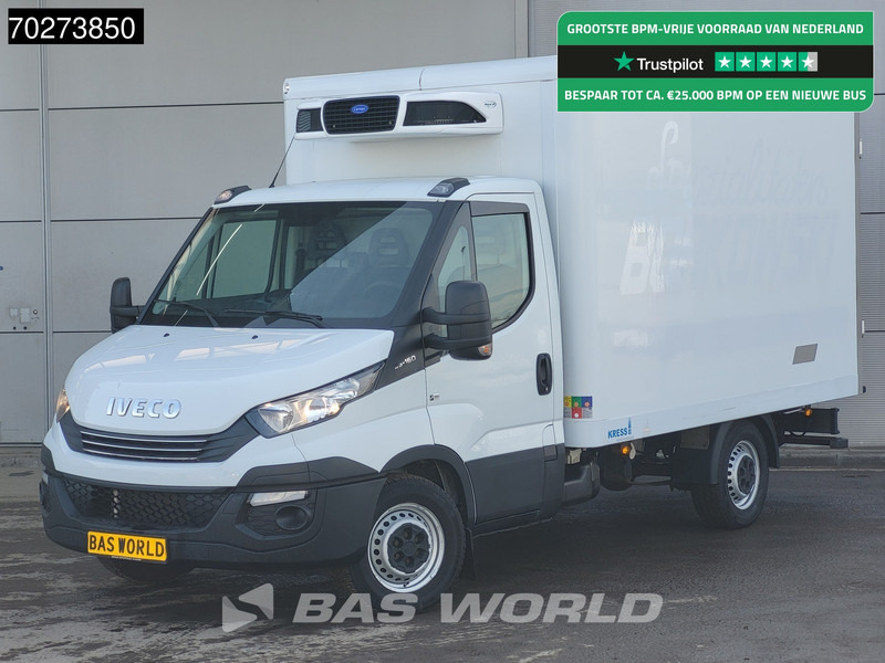 Iveco Daily 35S16 Koelwagen Automaat Carrier Pulsar 400 380V Stekker Airco Cruise Camera Koel Koeler Kühlwagen Kühlkoffer 12m3 Airco Cruise - Hűtős kisteherautó: 1 kép. Iveco Daily 35S16 Koelwagen Automaat Carrier Pulsar 400 380V Stekker Airco Cruise Camera Koel Koeler Kühlwagen Kühlkoffer 12m3 Airco Cruise - Hűtős kisteherautó: 1 kép.