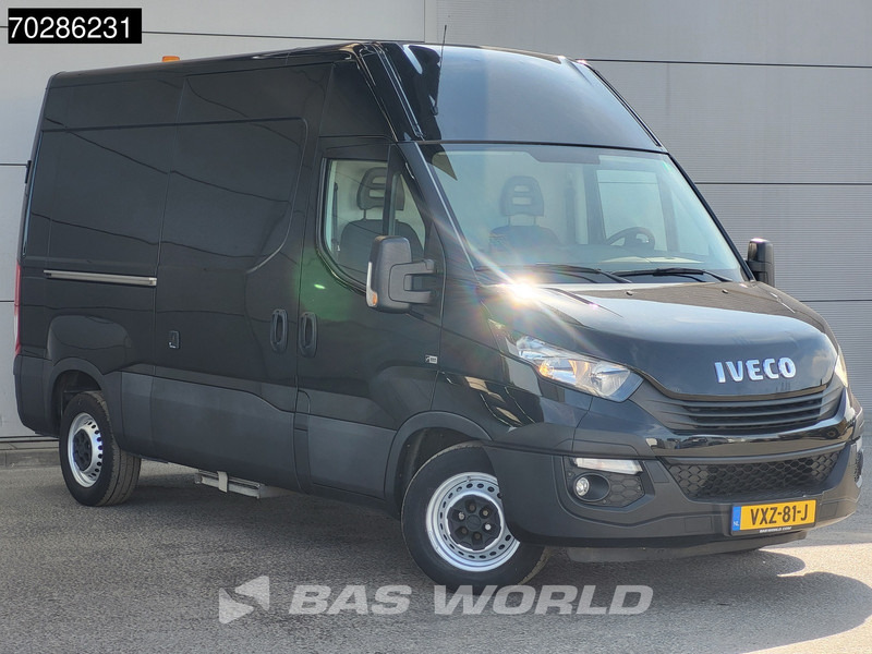 Iveco Daily 35S16 L2H2 3,5t Trekhaak Airco Cruise Camera Parkeersensoren Euro6 L2 11m3 Airco Trekhaak Cruise control - Furgon: 5 kép. Iveco Daily 35S16 L2H2 3,5t Trekhaak Airco Cruise Camera Parkeersensoren Euro6 L2 11m3 Airco Trekhaak Cruise control - Furgon: 5 kép.