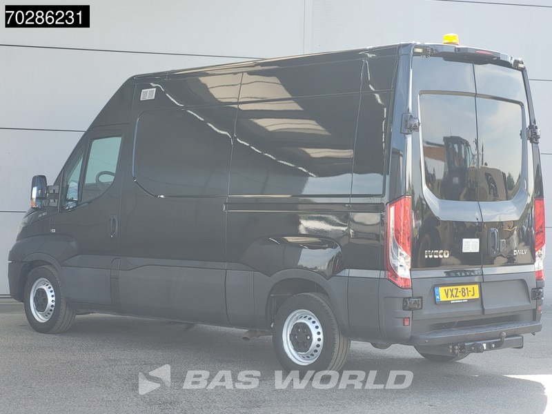 Iveco Daily 35S16 L2H2 3,5t Trekhaak Airco Cruise Camera Parkeersensoren Euro6 L2 11m3 Airco Trekhaak Cruise control - Furgon: 2 kép. Iveco Daily 35S16 L2H2 3,5t Trekhaak Airco Cruise Camera Parkeersensoren Euro6 L2 11m3 Airco Trekhaak Cruise control - Furgon: 2 kép.