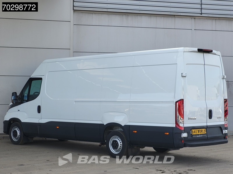 Iveco Daily 35S16 L3H2 3,5t Trekvermogen 160PK Airco Parkeersensoren Euro6 L3 Airco - Furgon: 2 kép. Iveco Daily 35S16 L3H2 3,5t Trekvermogen 160PK Airco Parkeersensoren Euro6 L3 Airco - Furgon: 2 kép.