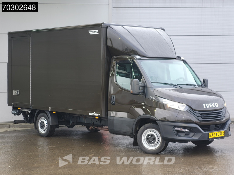 Iveco Daily 35S16 Laadklep Zijdeur 441cm Bakwagen 160PK Airco Cruise Euro6 Meubelbak Koffer Airco Cruise control - Dobozos kisteherautó: 5 kép. Iveco Daily 35S16 Laadklep Zijdeur 441cm Bakwagen 160PK Airco Cruise Euro6 Meubelbak Koffer Airco Cruise control - Dobozos kisteherautó: 5 kép.