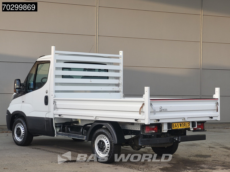 Iveco Daily 35S16 Open Laadbak 3,5t Trekhaak Airco Cruise Euro6 Pritsche Pickup Open Box Airco Trekhaak Cruise control - Platós kisteherautó: 2 kép. Iveco Daily 35S16 Open Laadbak 3,5t Trekhaak Airco Cruise Euro6 Pritsche Pickup Open Box Airco Trekhaak Cruise control - Platós kisteherautó: 2 kép.