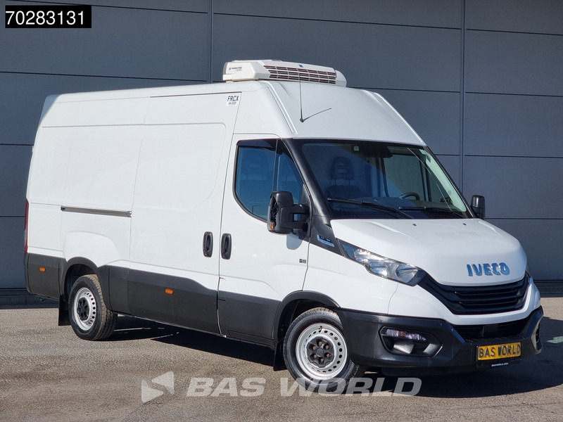 Iveco Daily 35S16 SCHADE/DAMAGE! Koelwagen Vriezer Automaat Thermo King V-300 MAX Airco Cruise Parkeersensoren Kühl Kühler Koel Koeler Kühlw - Hűtős kisteherautó: 5 kép. Iveco Daily 35S16 SCHADE/DAMAGE! Koelwagen Vriezer Automaat Thermo King V-300 MAX Airco Cruise Parkeersensoren Kühl Kühler Koel Koeler Kühlw - Hűtős kisteherautó: 5 kép.