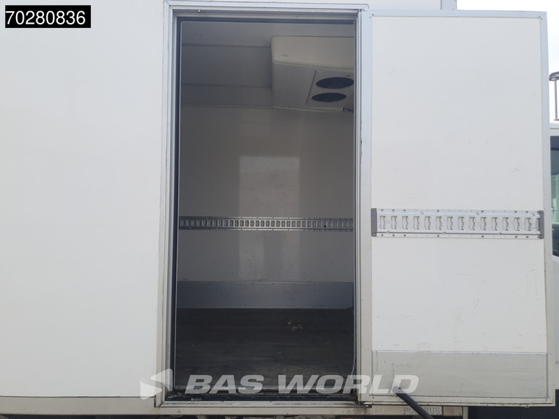 Hűtős kisteherautó Iveco Daily 35S16 SCHADE! Koelwagen Zijdeur Carrier Xarios Airco Camera Euro6 Koel Koeler Kühl Kühler Kühlwagen Kühlkoffer 13m3 Airco: 10 kép.