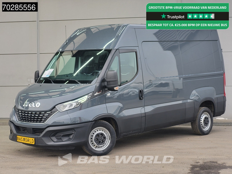 Iveco Daily 35S18 3.0L Automaat 180PK L2H2 3500kg Trekhaak LED Navi Airco Cruise Camera Euro6 L2 11m3 Airco Trekhaak Cruise control - Furgon: 1 kép. Iveco Daily 35S18 3.0L Automaat 180PK L2H2 3500kg Trekhaak LED Navi Airco Cruise Camera Euro6 L2 11m3 Airco Trekhaak Cruise control - Furgon: 1 kép.