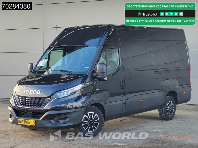 Iveco Daily 35S18 3.0L Automaat 180PK L2H2 ACC Navi LED Camera Parkeersensoren 3,5t Trekgewicht Euro6 L2 12m3 Airco - Furgon: 1 kép. Iveco Daily 35S18 3.0L Automaat 180PK L2H2 ACC Navi LED Camera Parkeersensoren 3,5t Trekgewicht Euro6 L2 12m3 Airco - Furgon: 1 kép.