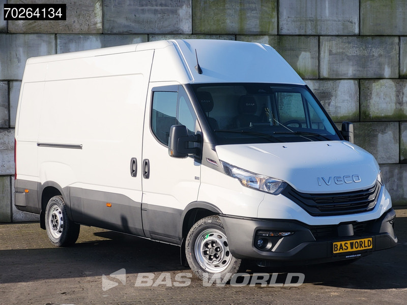 Iveco Daily 35S18 3.0L Automaat L2H2 180PK Navi ACC Parkeersensoren Airco Cruise L2 12m3 Airco - Furgon: 3 kép. Iveco Daily 35S18 3.0L Automaat L2H2 180PK Navi ACC Parkeersensoren Airco Cruise L2 12m3 Airco - Furgon: 3 kép.