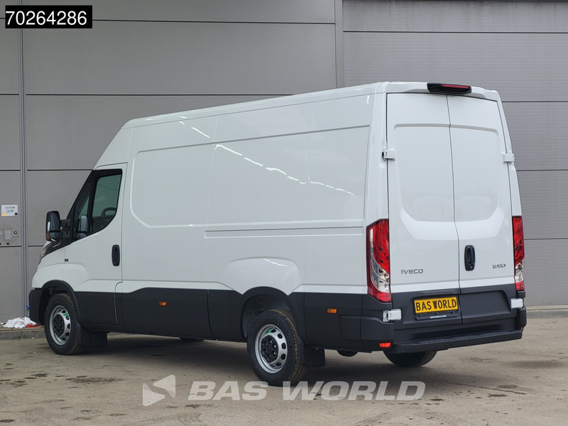 Iveco Daily 35S18 3.0L Automaat L2H2 2025model ACC Navi Parkeersensoren L2 12m3 Airco - Furgon: 2 kép. Iveco Daily 35S18 3.0L Automaat L2H2 2025model ACC Navi Parkeersensoren L2 12m3 Airco - Furgon: 2 kép.