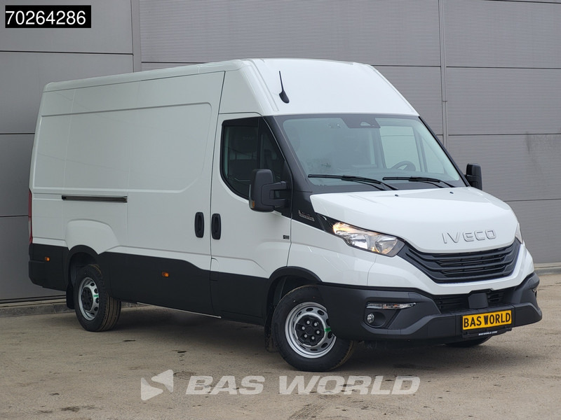 Iveco Daily 35S18 3.0L Automaat L2H2 2025model ACC Navi Parkeersensoren L2 12m3 Airco - Furgon: 3 kép. Iveco Daily 35S18 3.0L Automaat L2H2 2025model ACC Navi Parkeersensoren L2 12m3 Airco - Furgon: 3 kép.
