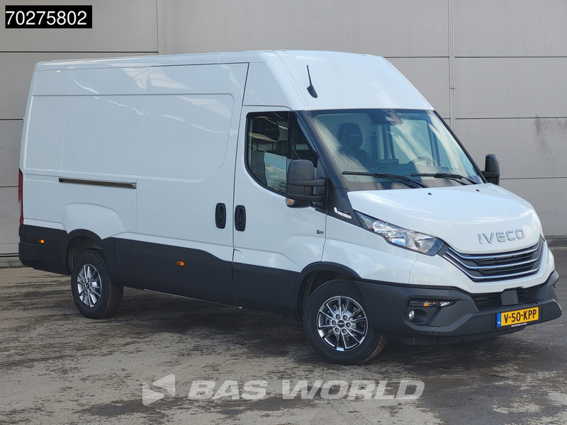 Iveco Daily 35S18 3.0L Automaat L2H2 2025model ACC Navi Parkeersensoren L2 12m3 Airco - Furgon: 3 kép. Iveco Daily 35S18 3.0L Automaat L2H2 2025model ACC Navi Parkeersensoren L2 12m3 Airco - Furgon: 3 kép.