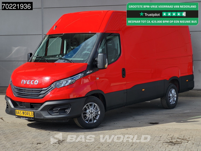 Iveco Daily 35S18 3.0L Automaat L2H2 Navi ACC LED Camera Airco - Furgon: 1 kép. Iveco Daily 35S18 3.0L Automaat L2H2 Navi ACC LED Camera Airco - Furgon: 1 kép.