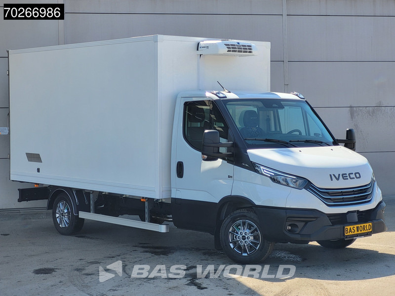 Iveco Daily 35S18 3.0L Koelwagen Thermoking C-250 LED ACC Navi Airco Koel Koeler Kühl Kühler Bakwagen Kühlkoffer 17m3 Airco - Hűtős kisteherautó: 2 kép. Iveco Daily 35S18 3.0L Koelwagen Thermoking C-250 LED ACC Navi Airco Koel Koeler Kühl Kühler Bakwagen Kühlkoffer 17m3 Airco - Hűtős kisteherautó: 2 kép.