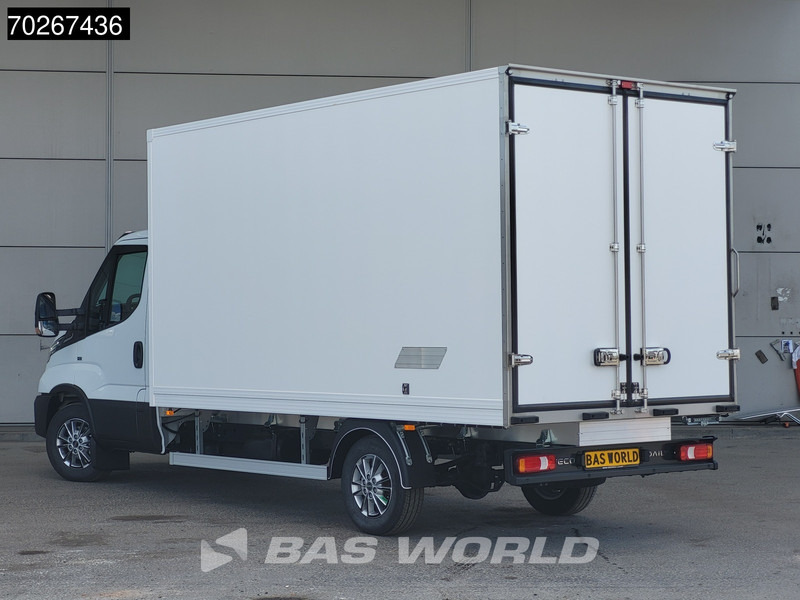 Iveco Daily 35S18 3.0L Koelwagen Thermoking C-250 LED ACC Navi Airco Koel Koeler Kühl Kühler Bakwagen Kühlkoffer 17m3 Airco - Hűtős kisteherautó: 2 kép. Iveco Daily 35S18 3.0L Koelwagen Thermoking C-250 LED ACC Navi Airco Koel Koeler Kühl Kühler Bakwagen Kühlkoffer 17m3 Airco - Hűtős kisteherautó: 2 kép.