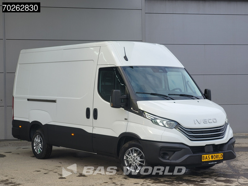 Iveco Daily 35S21 210PK 3.0L Automaat 2025 model L2H2 Trekhaak Tacho ACC LED CarPlay Velgen Camera 12m3 Airco Trekhaak - Furgon: 3 kép. Iveco Daily 35S21 210PK 3.0L Automaat 2025 model L2H2 Trekhaak Tacho ACC LED CarPlay Velgen Camera 12m3 Airco Trekhaak - Furgon: 3 kép.