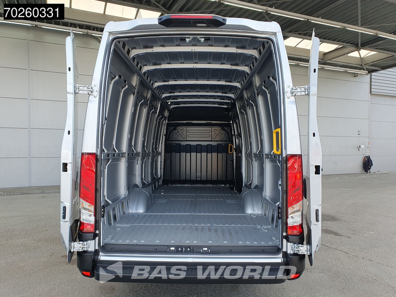 Iveco Daily 35S21 210PK 3.0L Automaat 2025 model L3H2 ACC LED CarPlay Velgen Camera 16m3 Airco - Furgon: 3 kép. Iveco Daily 35S21 210PK 3.0L Automaat 2025 model L3H2 ACC LED CarPlay Velgen Camera 16m3 Airco - Furgon: 3 kép.