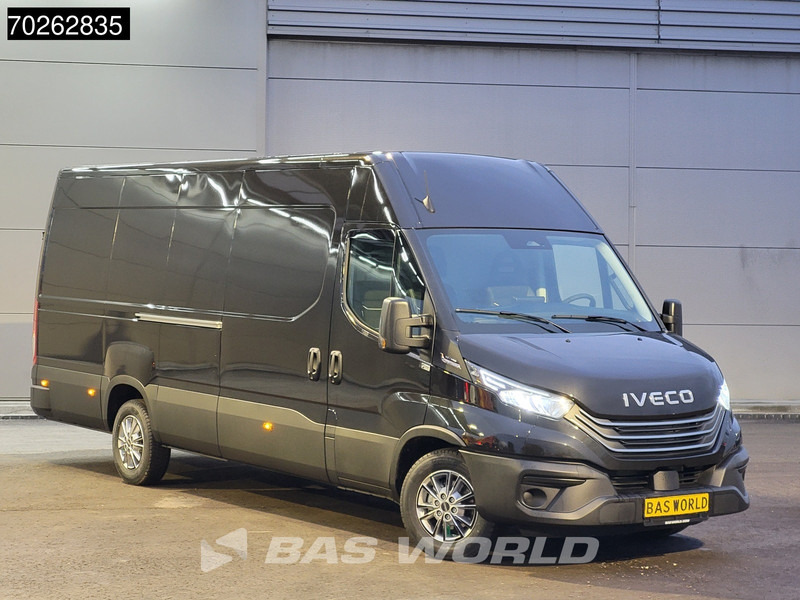 Iveco Daily 35S21 210PK 3.0L Automaat 2025 model L3H2 ACC LED CarPlay Velgen Camera 16m3 Airco - Furgon: 3 kép. Iveco Daily 35S21 210PK 3.0L Automaat 2025 model L3H2 ACC LED CarPlay Velgen Camera 16m3 Airco - Furgon: 3 kép.