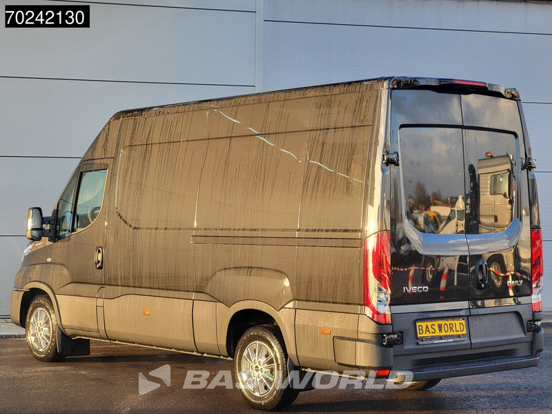 Iveco Daily 35S21 210PK Automaat 2025 model L2H2 ACC LED Navi Velgen Camera 12m3 Airco - Furgon: 2 kép. Iveco Daily 35S21 210PK Automaat 2025 model L2H2 ACC LED Navi Velgen Camera 12m3 Airco - Furgon: 2 kép.