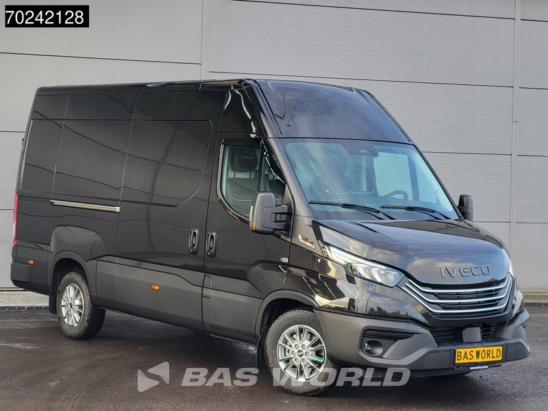 Iveco Daily 35S21 210PK Automaat 2025 model L2H2 ACC LED Navi Velgen Camera 12m3 Airco - Furgon: 5 kép. Iveco Daily 35S21 210PK Automaat 2025 model L2H2 ACC LED Navi Velgen Camera 12m3 Airco - Furgon: 5 kép.