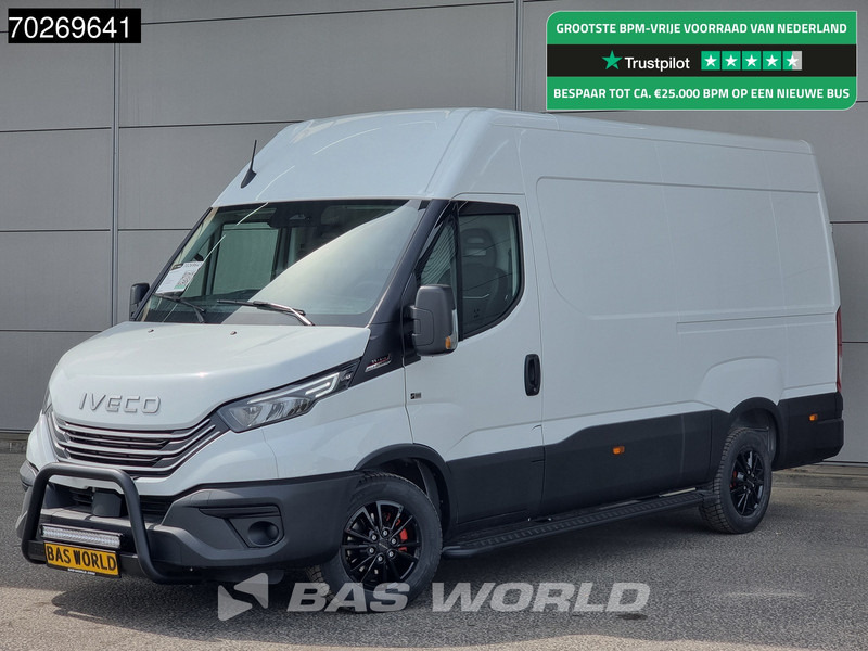 Iveco Daily 35S21 3.0L 210PK BAS EDITION L2H2 Bullbar LED ACC CarPlay Camera Trekhaak L2 12m3 Airco Trekhaak - Furgon: 1 kép. Iveco Daily 35S21 3.0L 210PK BAS EDITION L2H2 Bullbar LED ACC CarPlay Camera Trekhaak L2 12m3 Airco Trekhaak - Furgon: 1 kép.